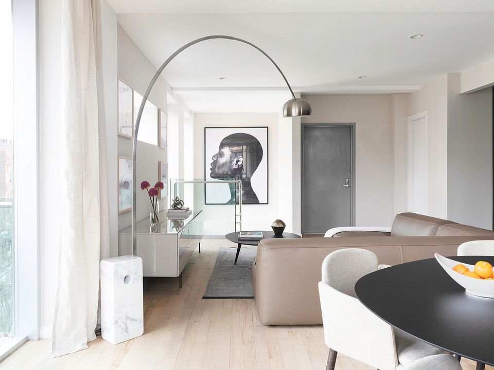 1st image of 42 Allen St Penthouse S