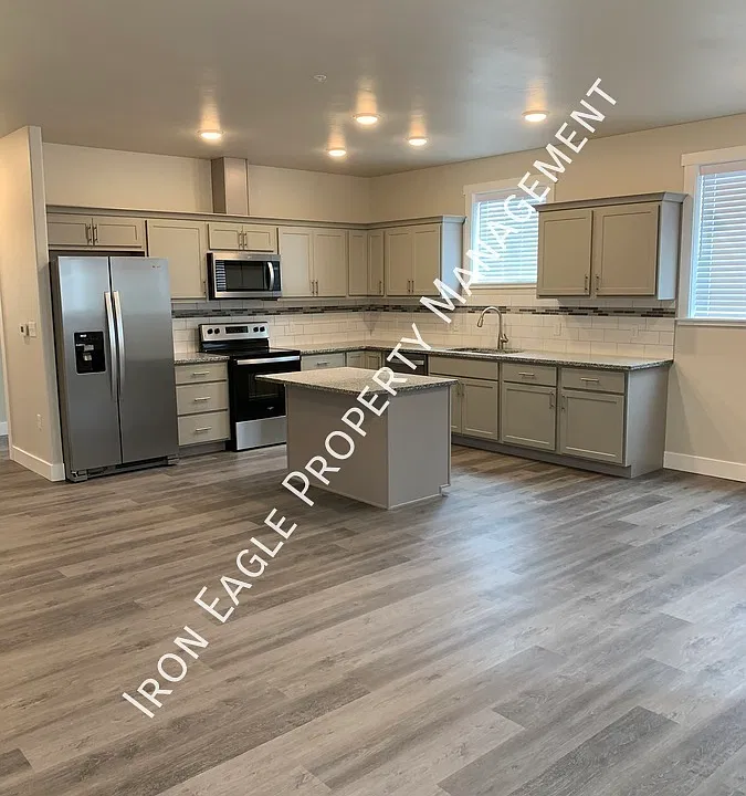 515 Borah Ave W #3