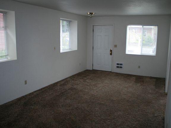 5th image of 1618 W Clarke Ave
