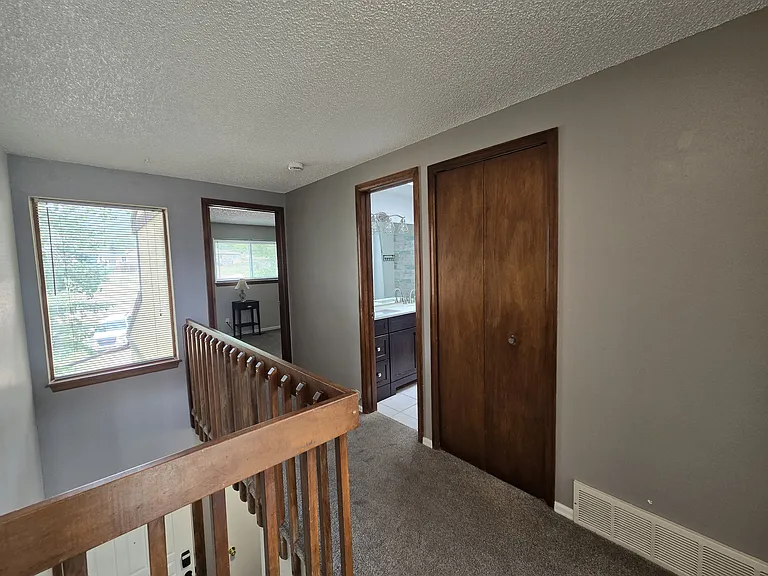 402 Forest Edge Ln #A — Photo 18