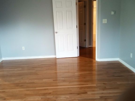 5th image of 7087 Ravenwood Ln