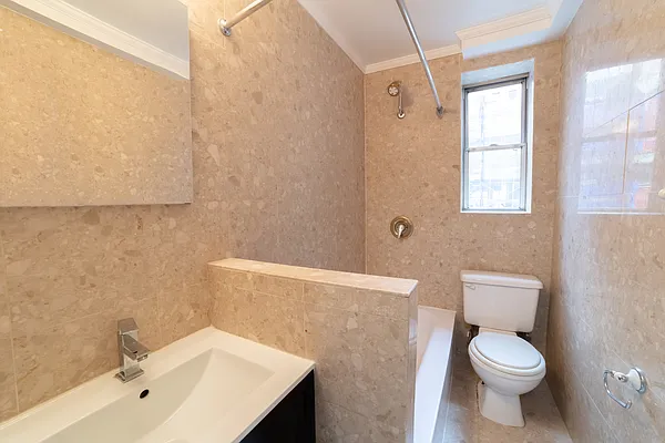 Rented by Meraki Realty LLC | media 6