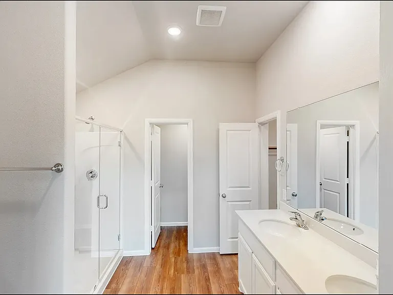 1101 La Esperanza Dr — Photo 7