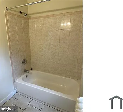 4672 Stenton Ave — Photo 4