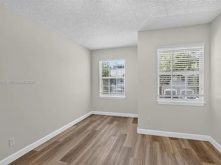 13212 NW 7th Dr — Photo 25