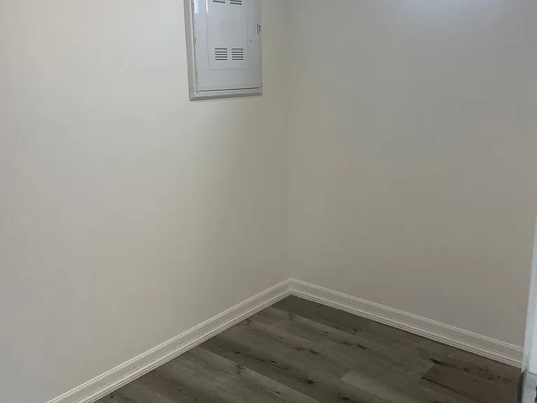 Highland Pacifica Apartments — Photo 4
