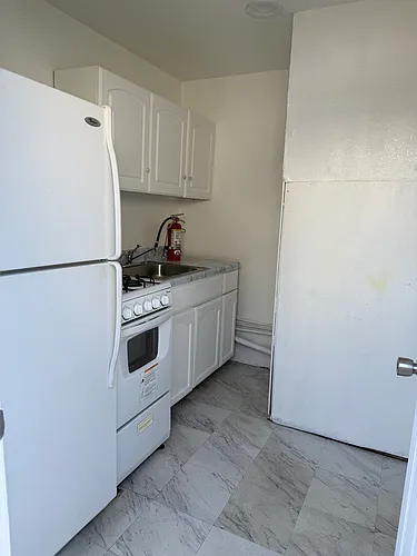 (Undisclosed Address) Photo 1