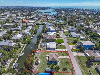 328 Channel Ln, Nokomis, FL, 34275