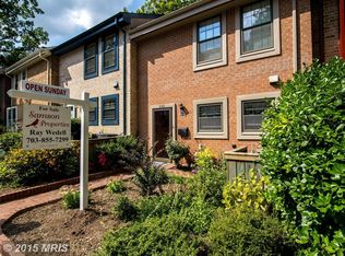 2163 Golf Course Dr, Reston, VA 20191