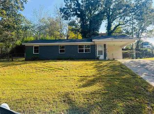 1 W Windsor Dr, Little Rock, AR 72209