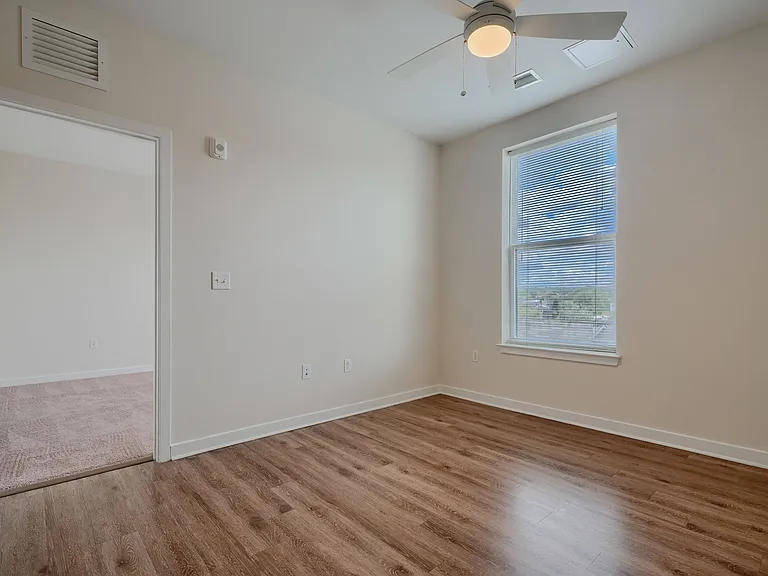 Walbrook Mill Apartments — Photo 46