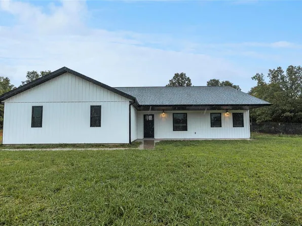 22871 Rack Dr, Waynesville, MO 65583