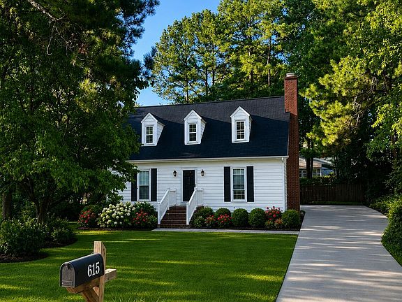 5th image of 615 Stratford Dr