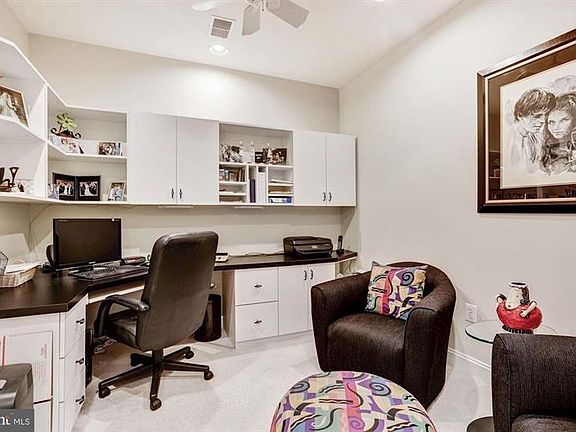 5th image of 701 Fallsgrove Dr APT 302