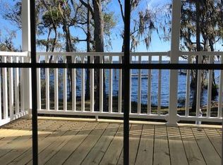 1110 N Summit St #B21, Crescent City, FL 32112