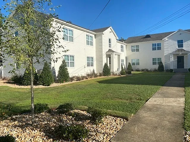 Parkview Apartments — Photo 3
