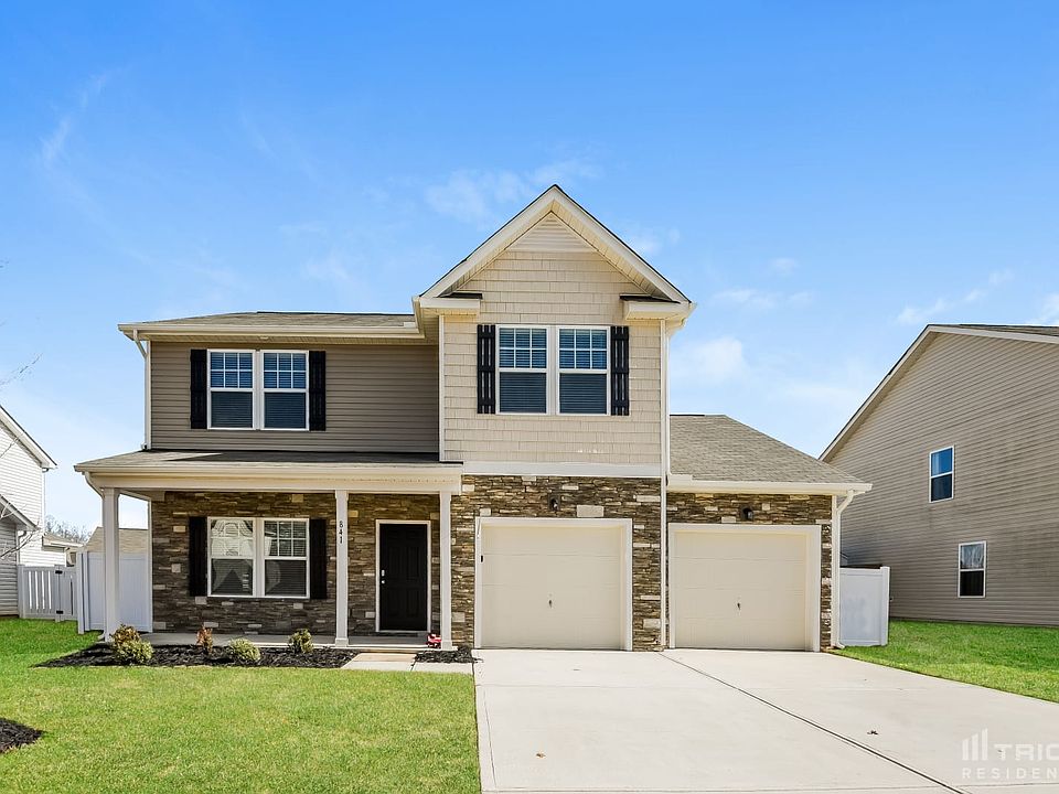 1st image of 841 Georgia Oak Ln