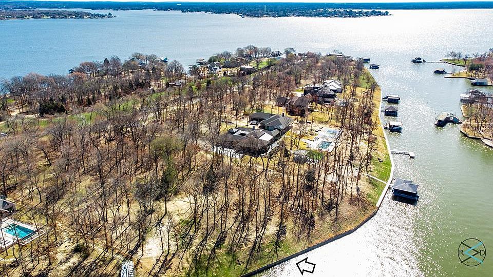 1st image of 203 Sandpiper Dr