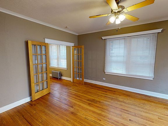 3rd image of 1320 N Pennsylvania St APT 11
