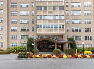 1200 Midland Avenue #5B, Bronxville, NY