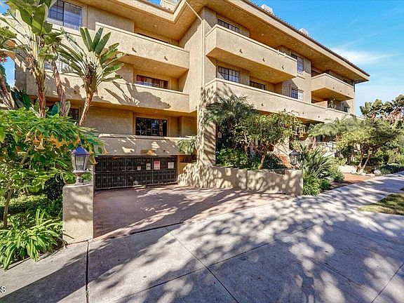 2nd image of 221 S Oak Knoll Ave APT 303