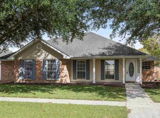 3008 Springfield Dr, Houma, LA 70360
