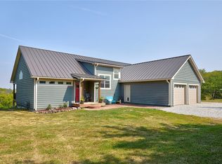 407 NW 7th St, Stuart, IA 50250