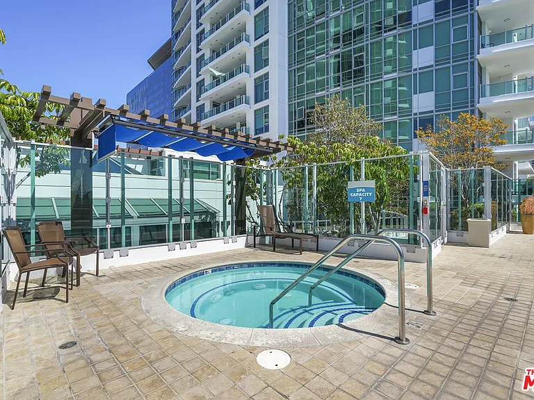 3141 Michelson Dr #1506 — Photo 46