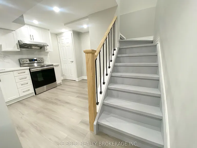 139 Walford Rd #A — Photo 7