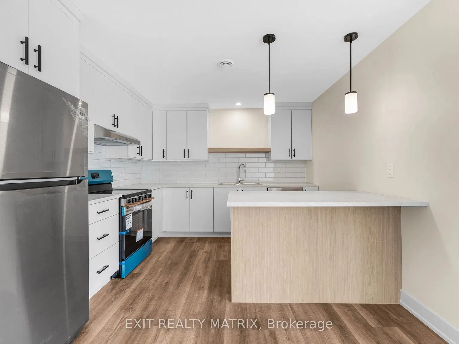 2 bed, $2,150 — Photo 2