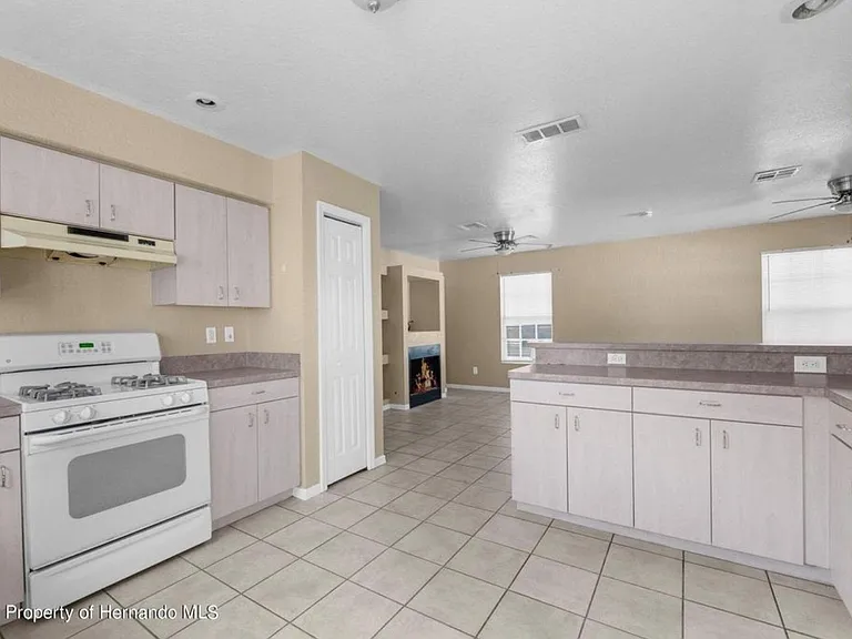 11780 Linden Dr #11780 — Photo 8
