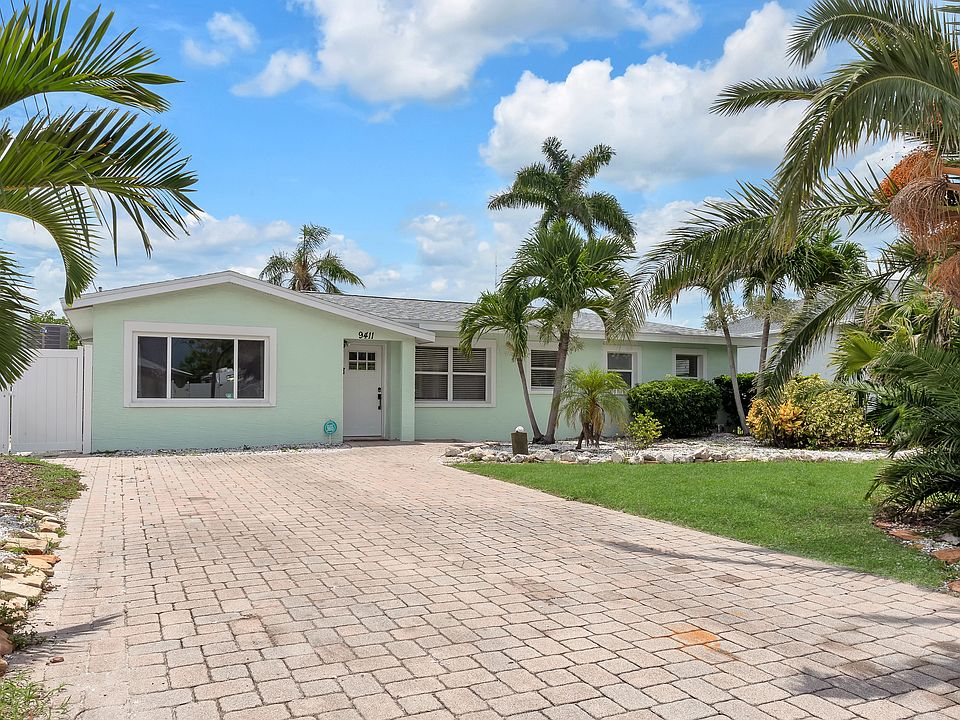 1st image of 9411 Sun Isle Dr NE