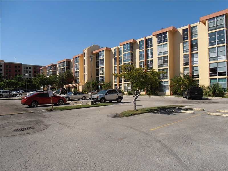 1st image of 210 172nd St APT 426
