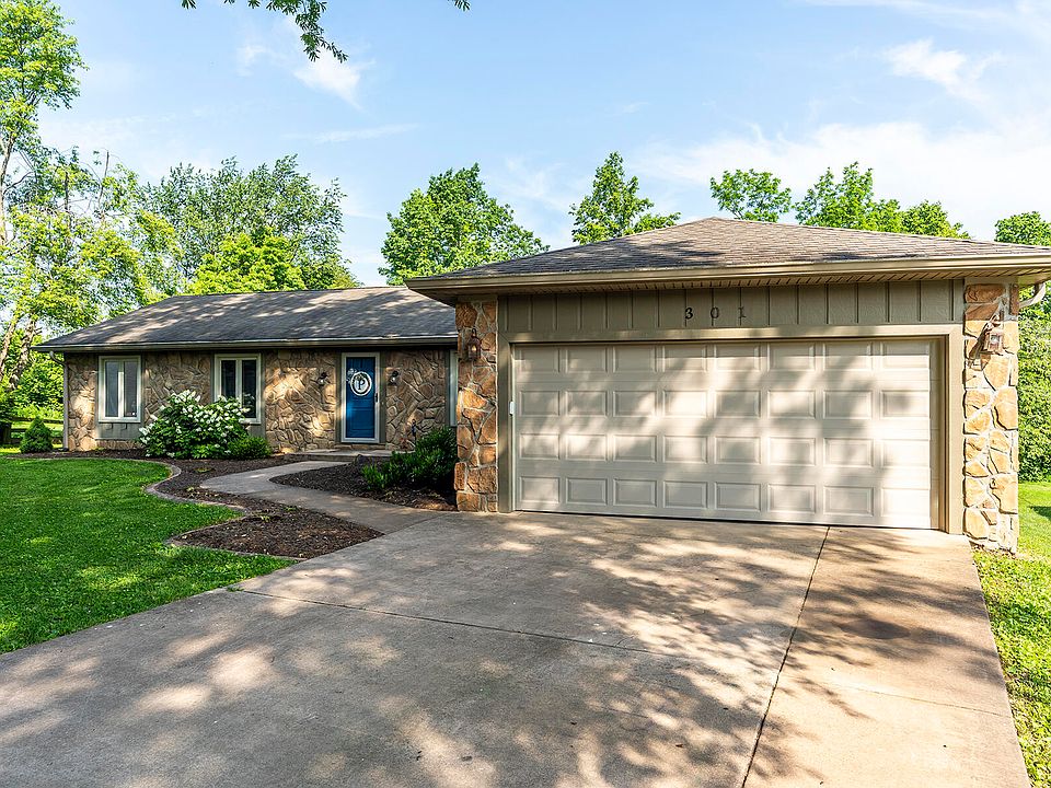 1st image of 301 Atwood Dr