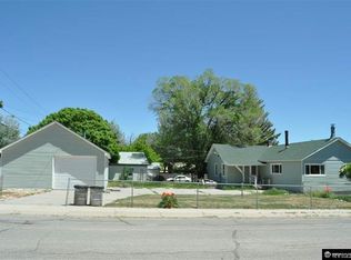 405 E Maple St, Rawlins, WY 82301