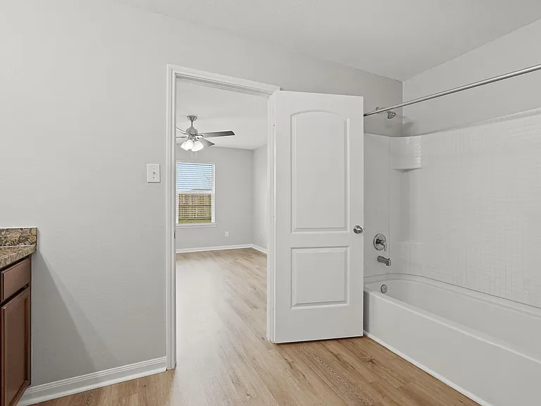 7126 Montclair Peak Ln — Photo 15