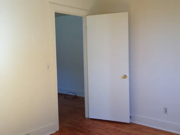 325 E Allen St APT A, Winooski, VT 05404