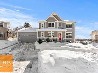 4435 Misty Valley Dr, Middleton, WI 53562