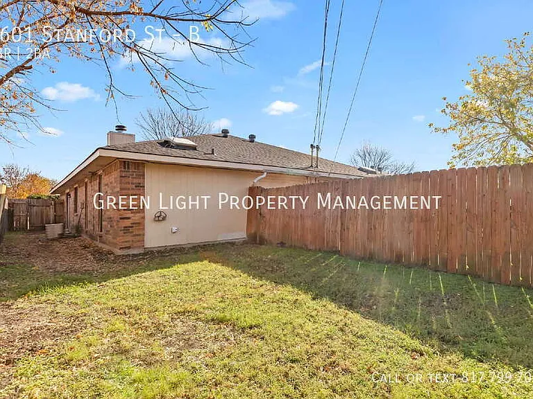 2601 Stanford St #B — Photo 17