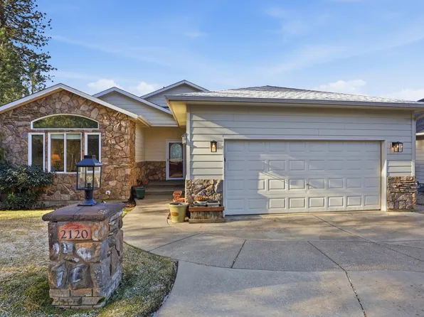 2120 E Turnberry Ln, Spokane, WA 99223