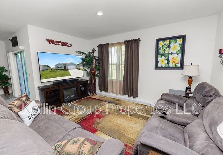 833 Ambleside Dr — Photo 21