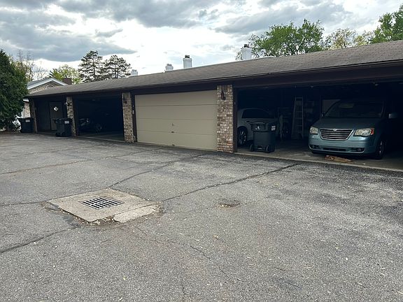 2nd image of 6554 Woodhall Dr