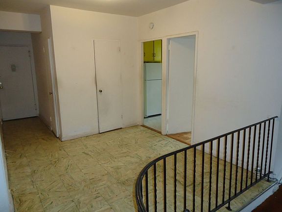 4th image of 9819 64th Ave APT 5B