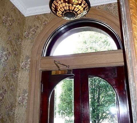 2nd image of 210 Lenox Ave APT 4