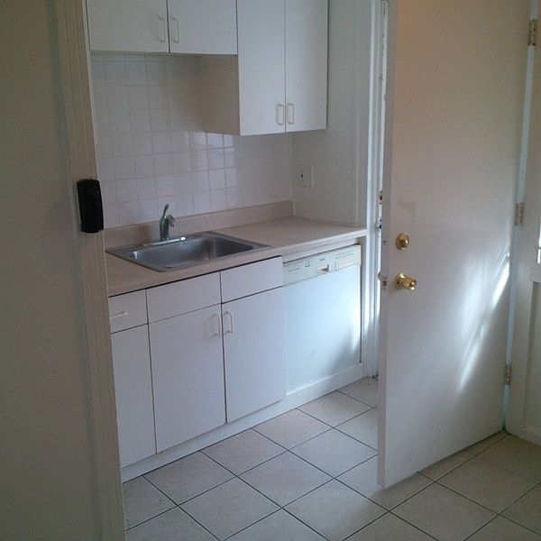1st image of 1504 Purdue Ave