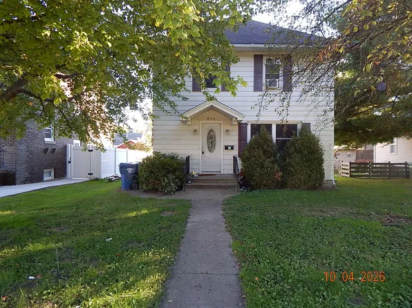 845 3rd Ave S, Clinton, IA 52732