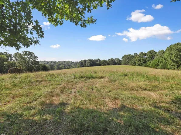 000 State Route Oo, Caulfield, MO 65626