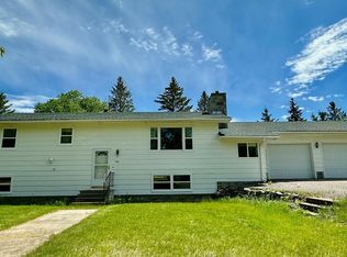 726 10th St S, Greenbush, MN 56726