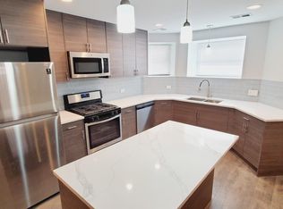 3228 W Potomac Ave #1, Chicago, IL 60651