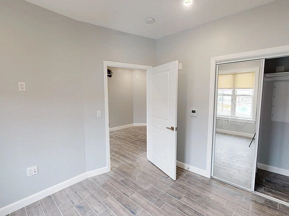 4th image of 680 Grand St APT 502